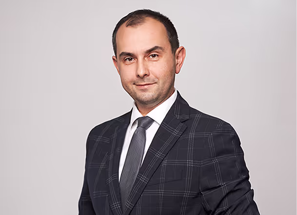 Tomasz Wędzicha Radca Prawny współwłaściciel kancelarii odszkodowawczej.